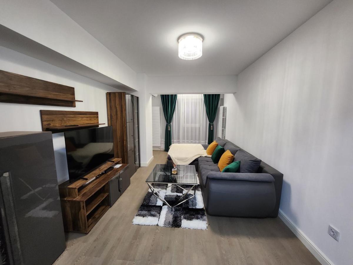 Near Airport 2 Rooms Apartments In Himson Iasi Exteriér fotografie