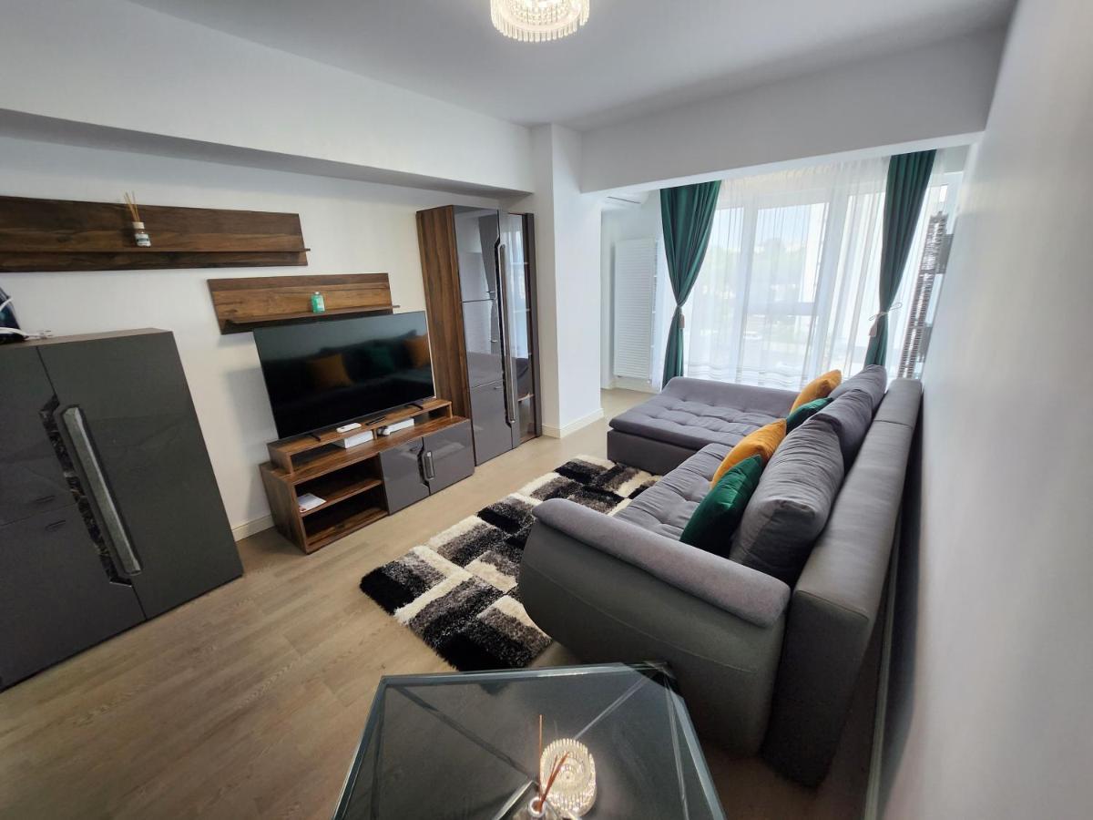 Near Airport 2 Rooms Apartments In Himson Iasi Exteriér fotografie