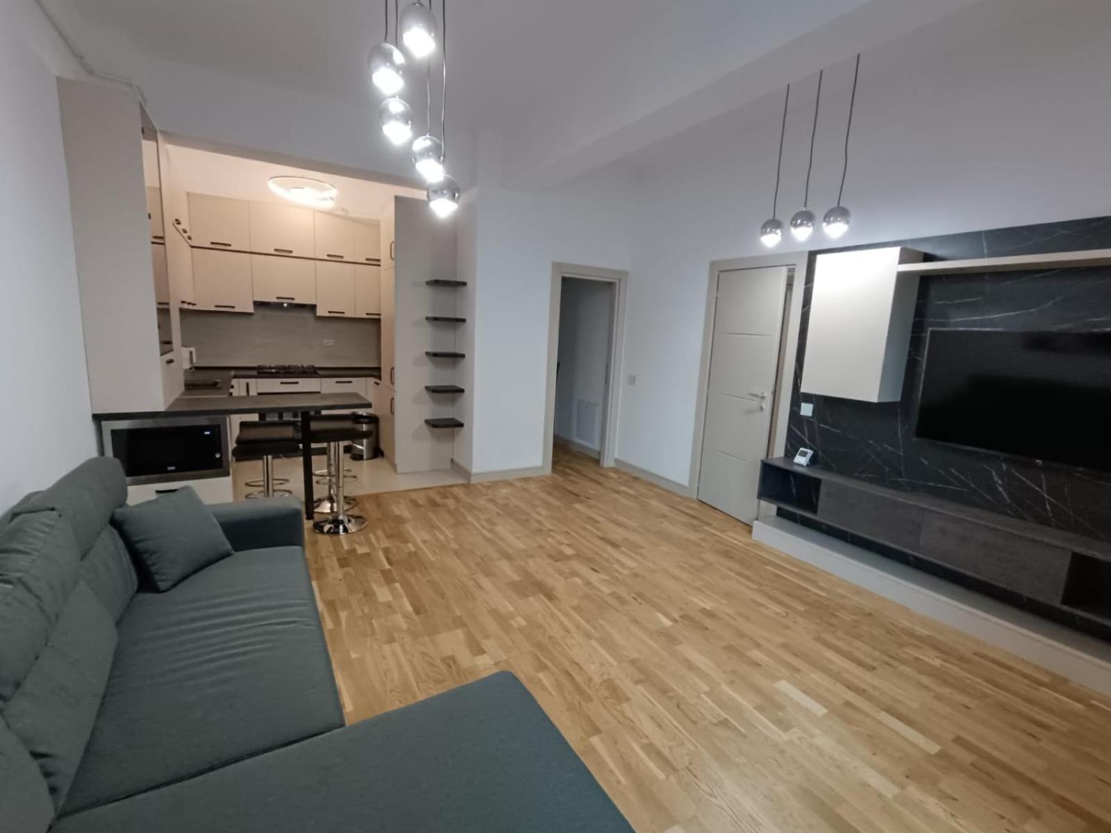 Near Airport 2 Rooms Apartments In Himson Iasi Exteriér fotografie